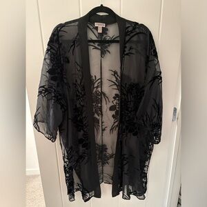 CHELSEA 28 Floral Kimono